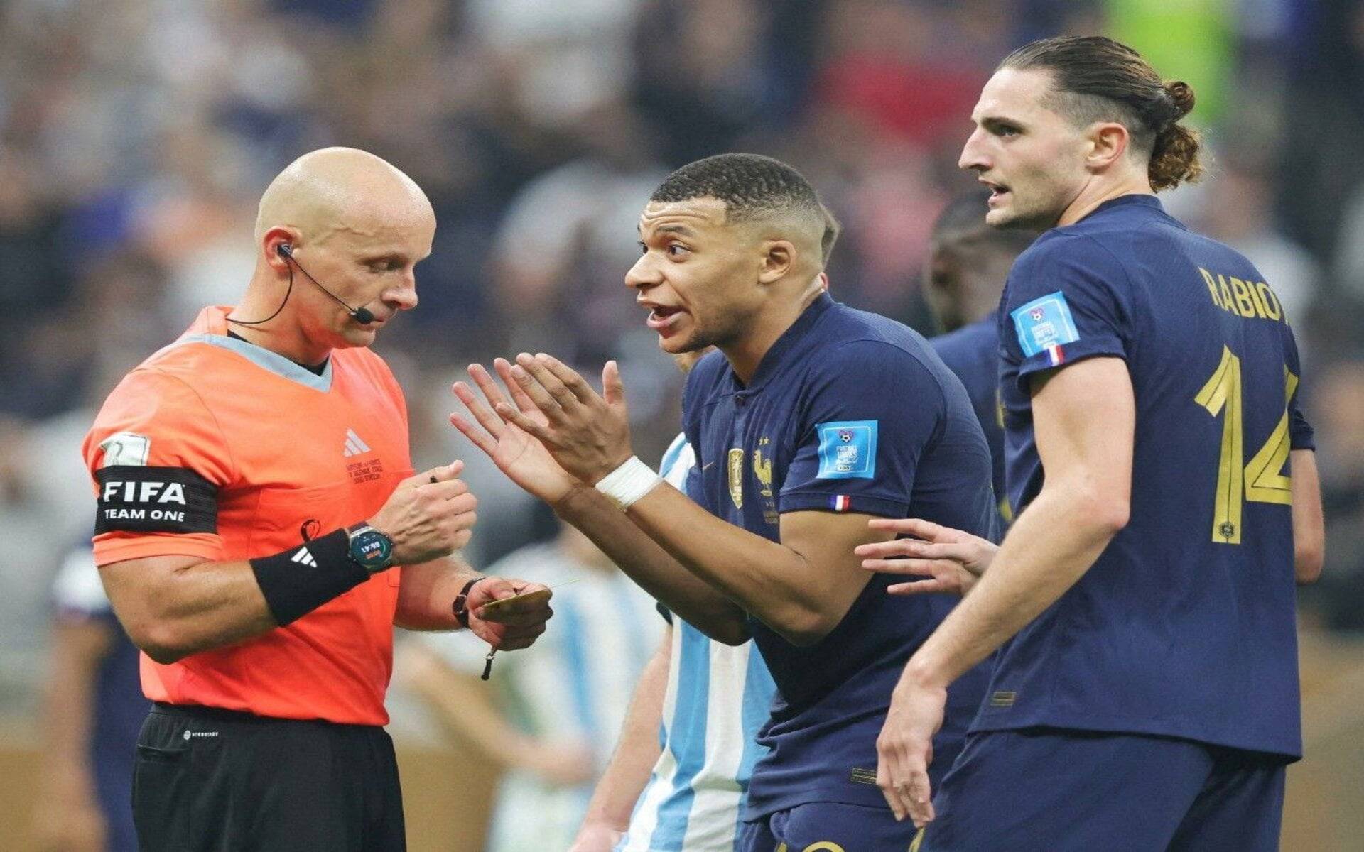 La réponse cinglante de l’arbitre de la finale du mondial aux Français