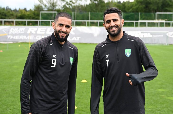 Al Ahli prépare un sale coup à Boudebouz, Riyad Mahrez s’en mêle