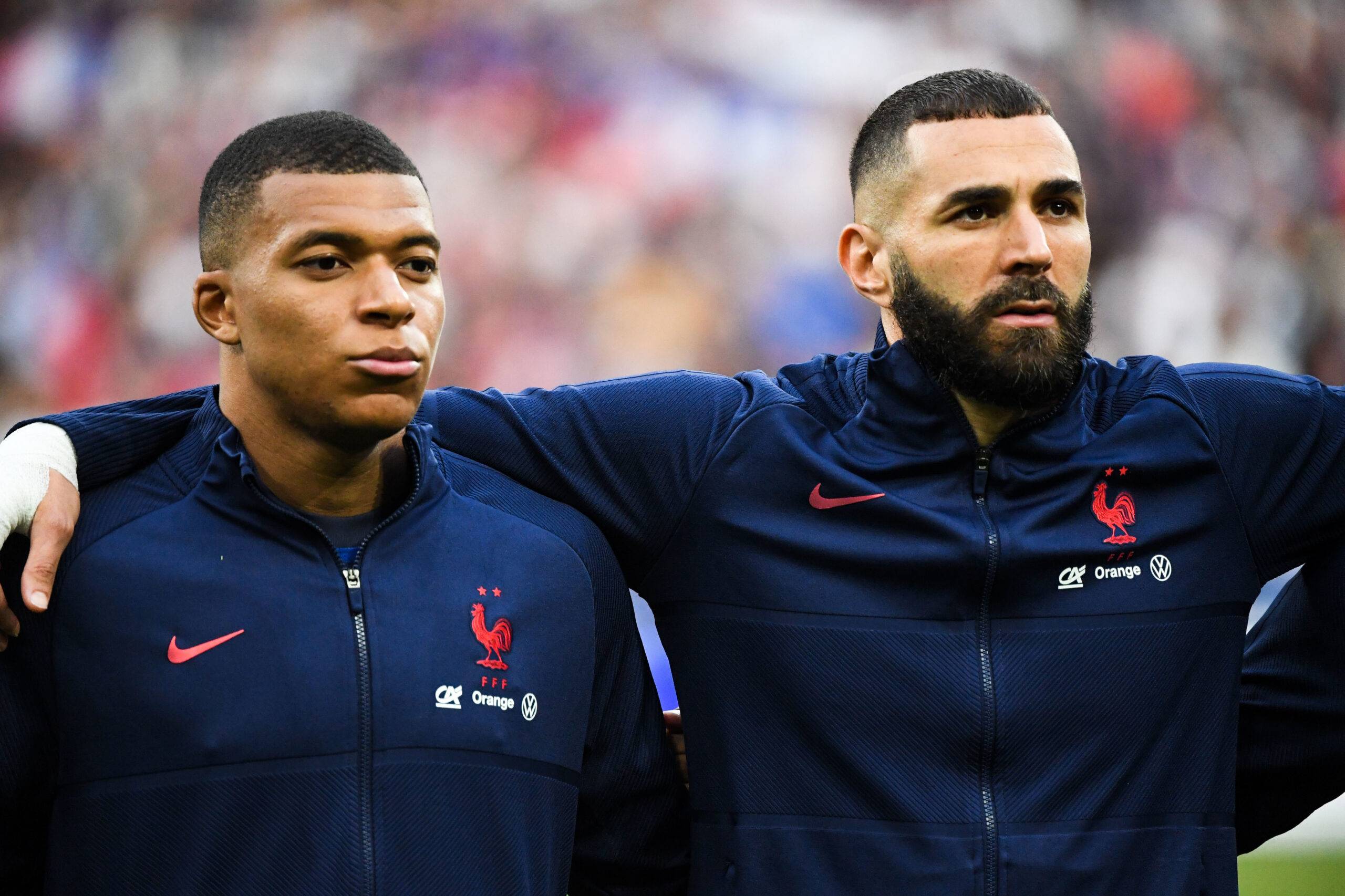 Mbappé avant Benzema en Algérie : La toile s’enflamme