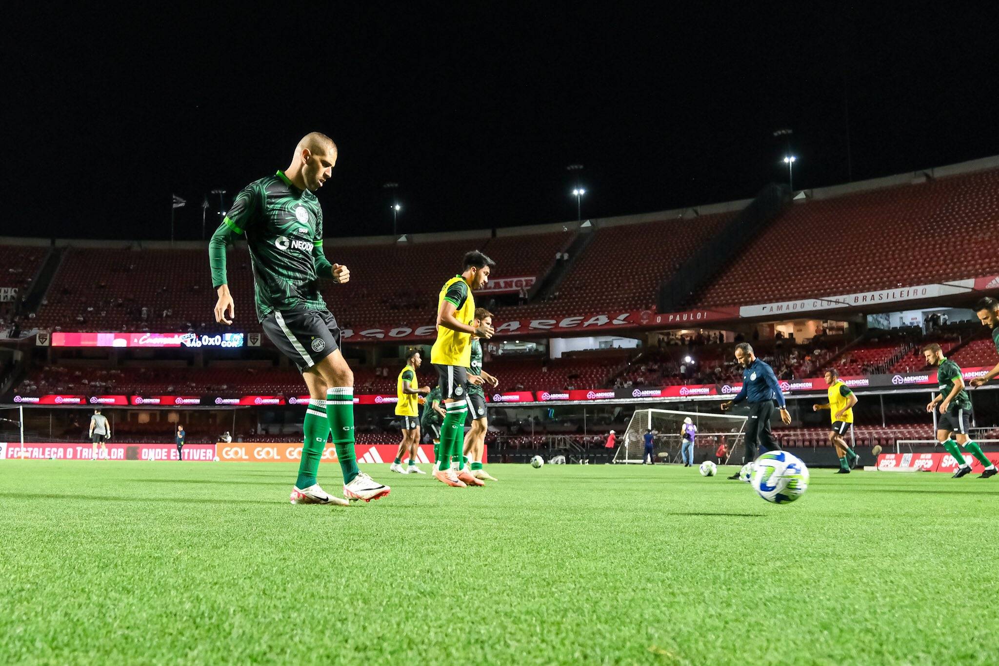 Brésil : Islam Slimani dans l’histoire