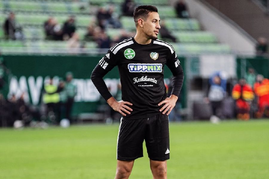 Nadhir Benbouali