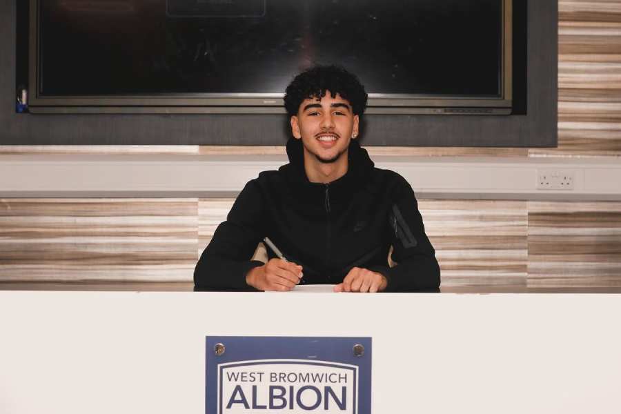Un avenir prometteur s’ouvre pour Adam Letlat à West Bromwich Albion